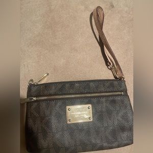 Michael Kors Wristlet